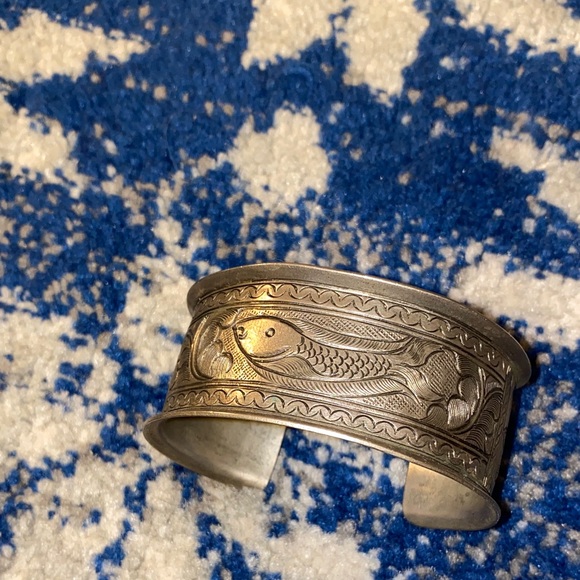 Jewelry - Vintage pewter cuff with fish and flowers